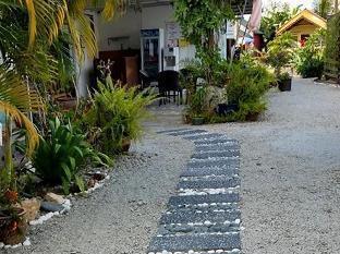 Izz Room Motel Langkawi Екстериор снимка